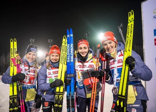 BIATHLON - ZWEIMAL PLATZ ZWEI IN DER STAFFEL