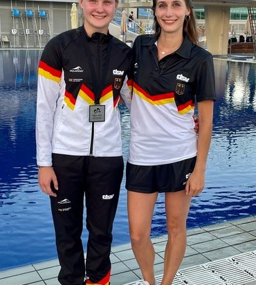 WASSERSPRINGEN - VANESSA RÖHNIß MIT SILBER BEI DER JUNIOREN-EM